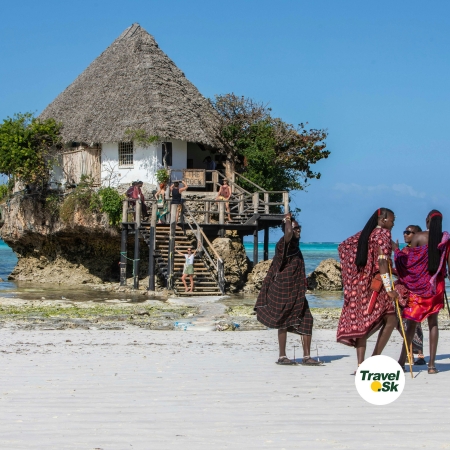 Miestni obyvatelia na trhu